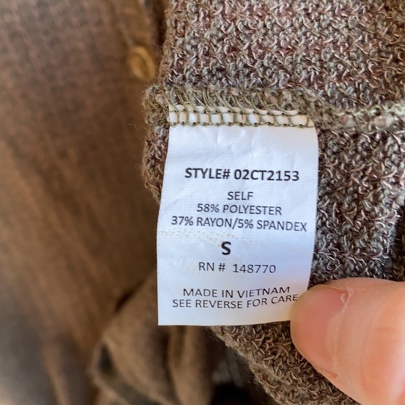 Sienna Sky Knit Top w/ Knot - Picture 4 of 4